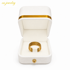 Uravéline Ribbed Ring – gold