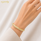 Luna Edge Bangle