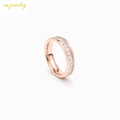Rosavelle Crystal Band – Rose gold